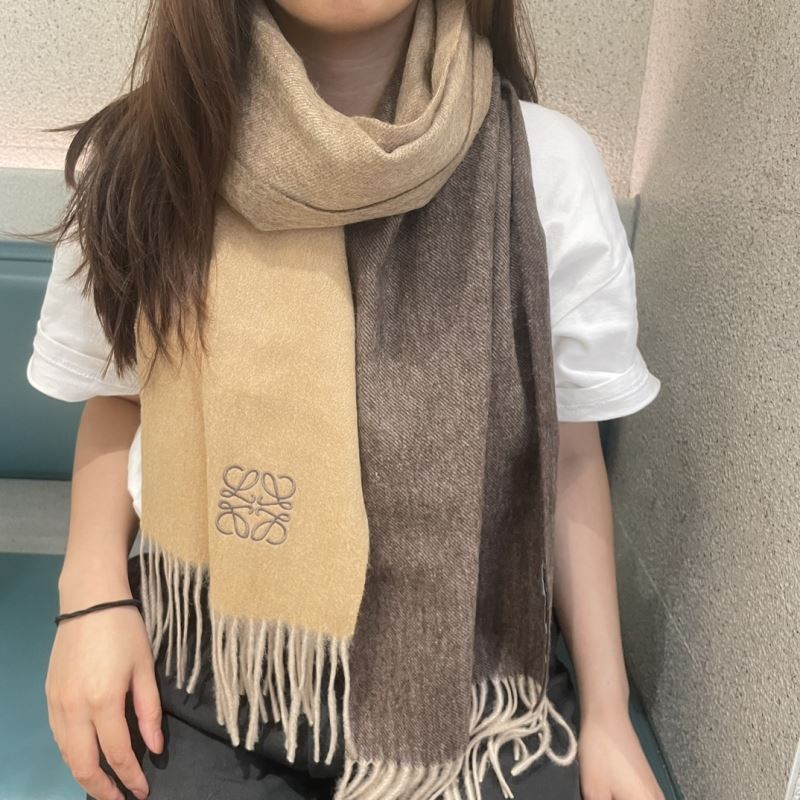 Loewe Scarf